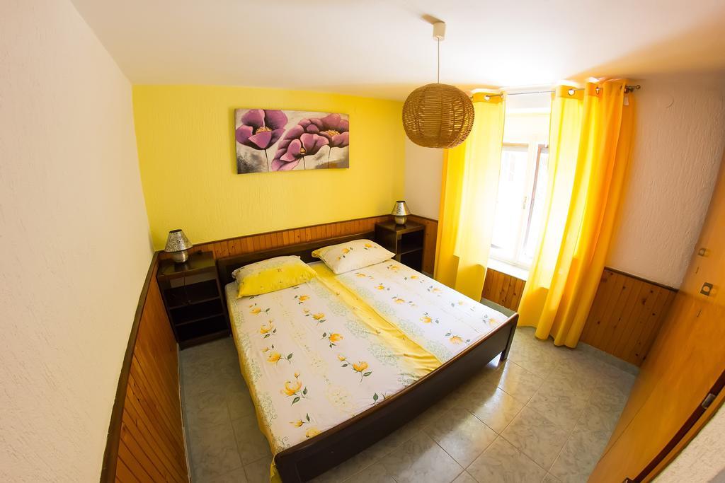 Apartments Stefanovski Paradiso Veli Losinj Bilik gambar