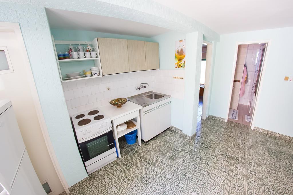 Apartments Stefanovski Paradiso Veli Losinj Bilik gambar
