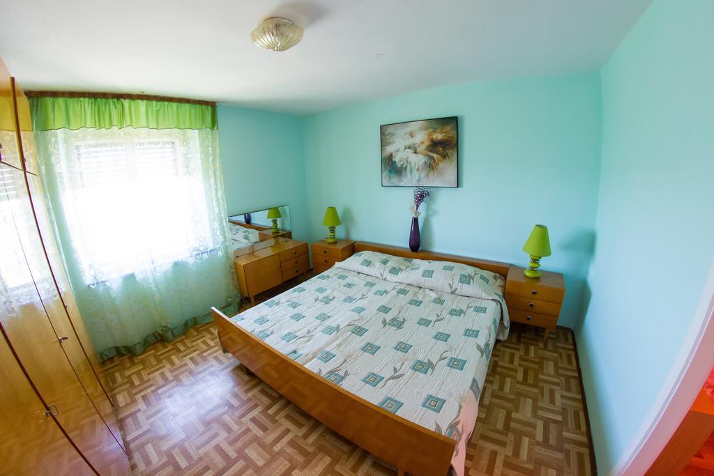 Apartments Stefanovski Paradiso Veli Losinj Bilik gambar