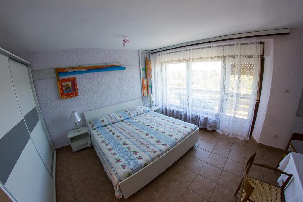 Apartments Stefanovski Paradiso Veli Losinj Bilik gambar