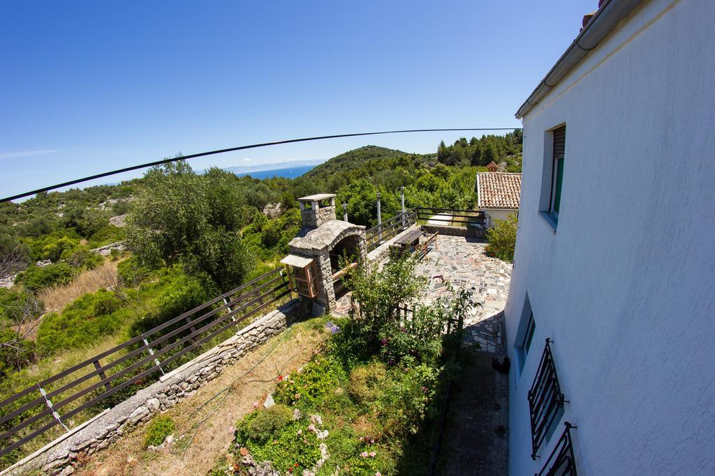 Apartments Stefanovski Paradiso Veli Losinj Bilik gambar