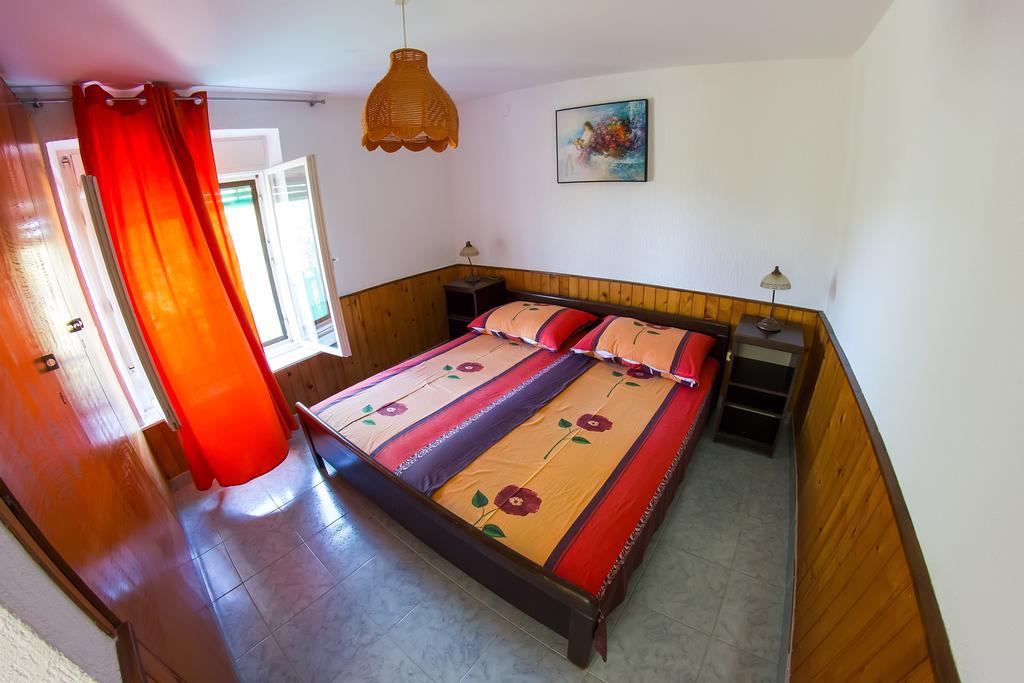Apartments Stefanovski Paradiso Veli Losinj Bilik gambar